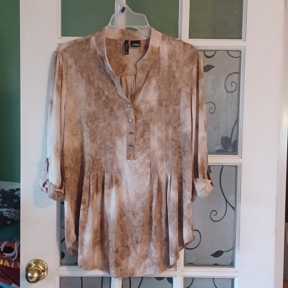 New direction top women's size medium